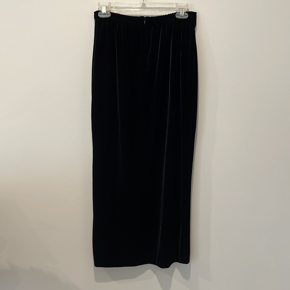 Vintage Velvet Skirt by R&K Evening - Picture 3 of 4